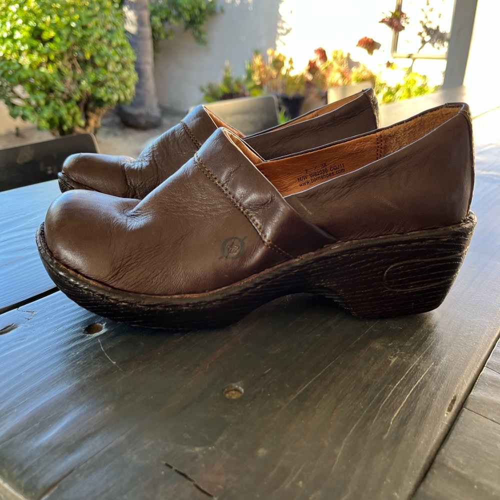 Born brown leather clogs size 7